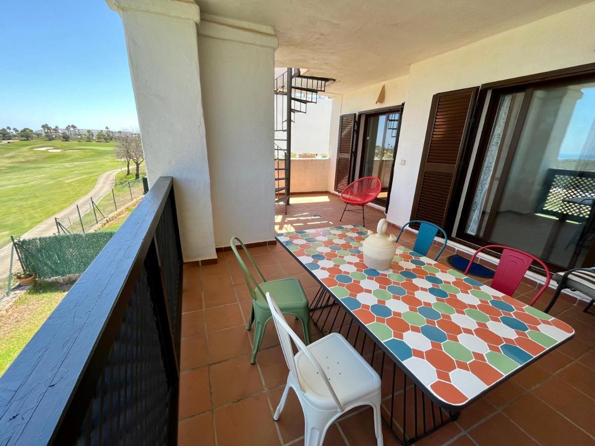 Quiet & Spacious Apt @ Golf Course W/ Roof Terrace San Roque  Exterior photo