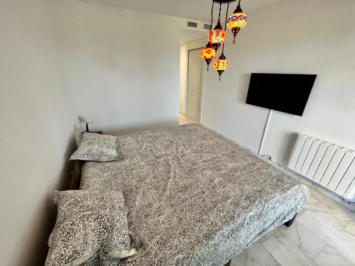Quiet & Spacious Apt @ Golf Course W/ Roof Terrace San Roque  Exterior photo